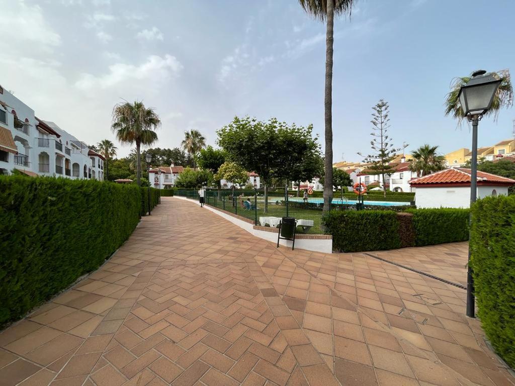 Precioso apartamento con ubicación perfecta en playa Islantilla Exterior foto